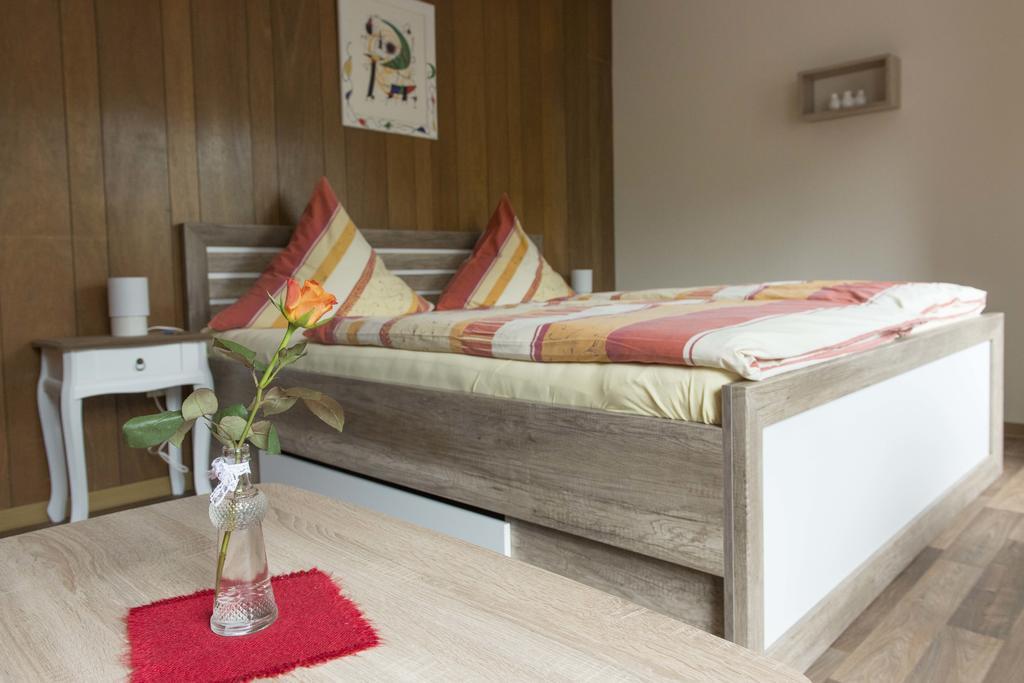 Pension Dapper Cochem Bagian luar foto
